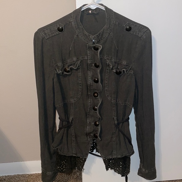 FREE PEOPLE thin lace army green jacket